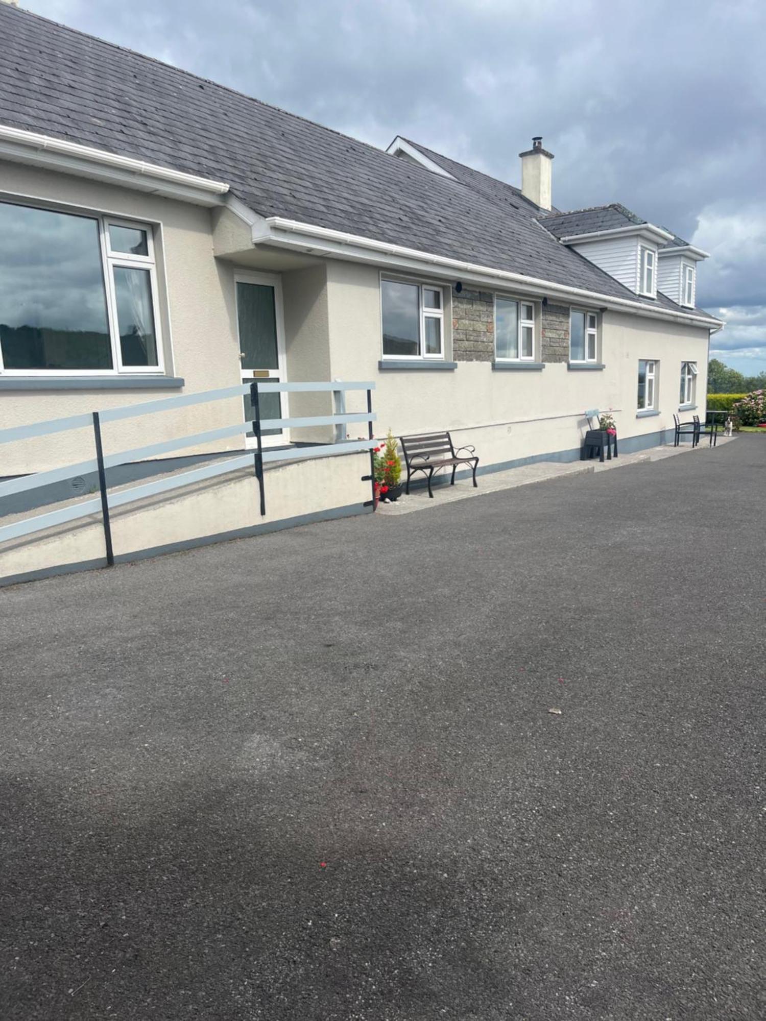 Ash Lodge Moytirra Exterior foto