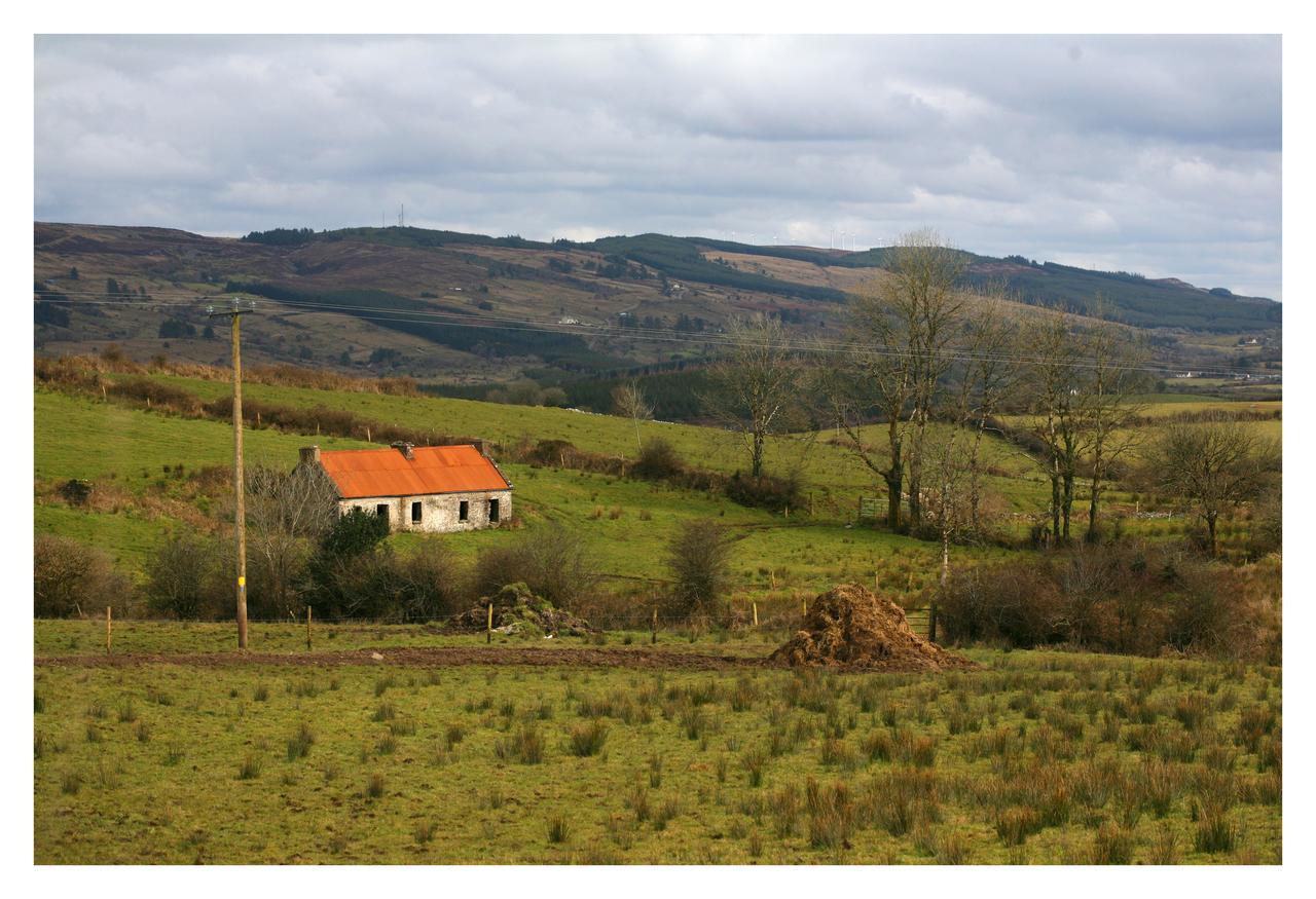 Ash Lodge Moytirra Exterior foto